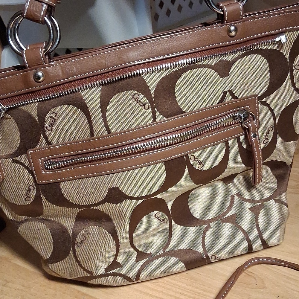 Fashion Monogram Handbag Two Strap Purse With Matching Rfid - Picture 5 of 16
